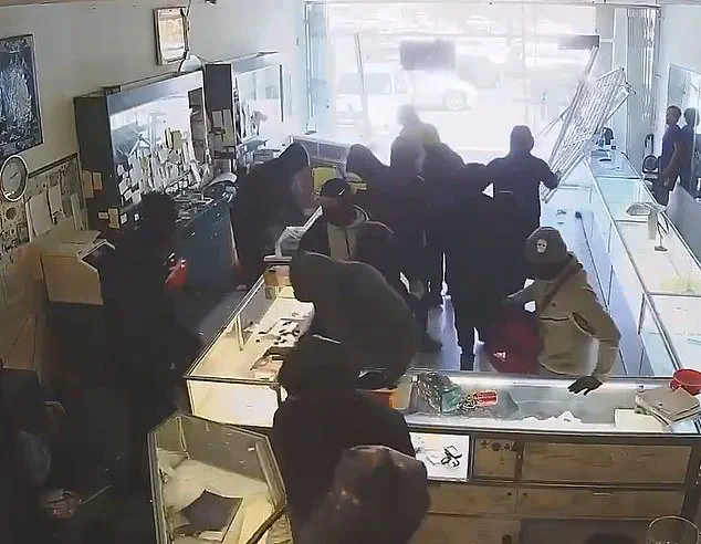 Breaking: Brazen Coordinated Smash-and-Grab Robbery Shocks East San Jose as Stolen SUV Smashes Jewelry Store Window