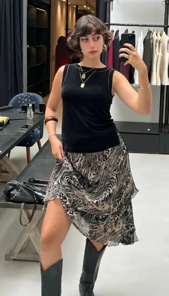 Zohran Mamdani's 2026: 'Freezing Rent' and a Wife by His Side as He Campaigns for Mayor