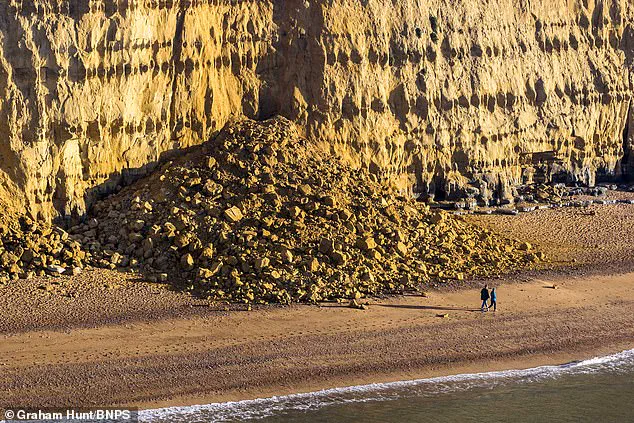 Jurassic Coast's Crumbling Edge Sends Beachgoers Fleeing as Safety Concerns Mount