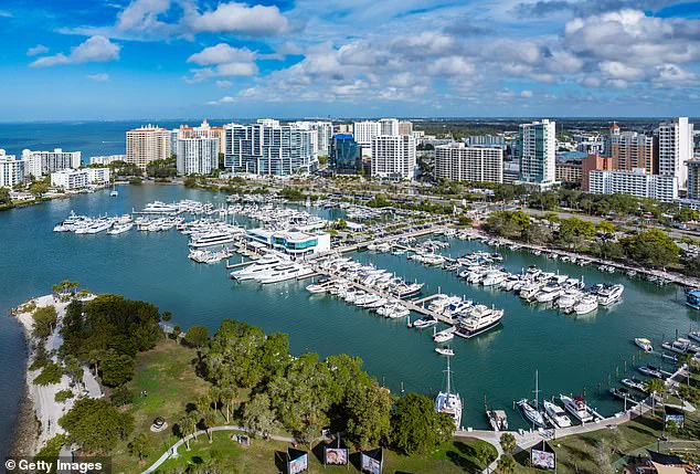 Canadian Snowbirds Sell Florida Homes Amid Political Uncertainty: 'The Climate Is Too Unstable' — Real Estate Agent Notes 20% Surge in Listings