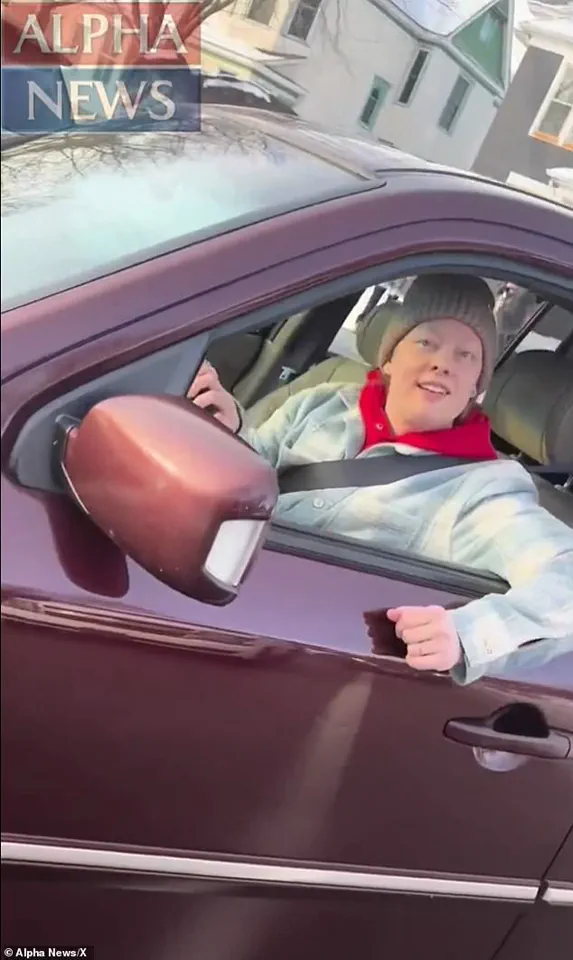 Trump Blocks FBI Collaboration in ICE Agent Shooting Probe, Calls Probe 'Normal' Amid Controversy