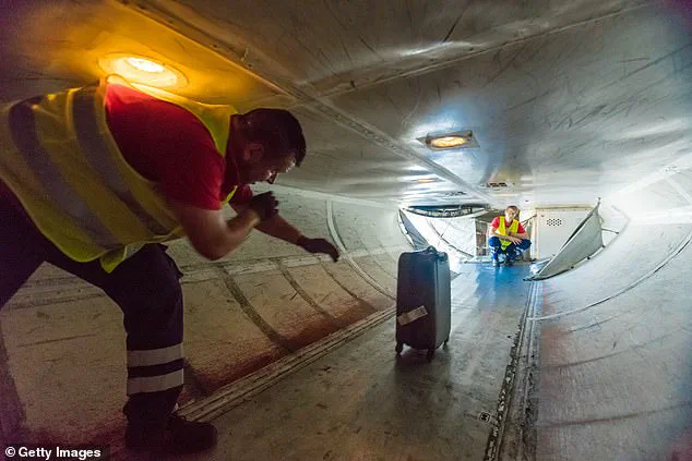 Exclusive: Inside the Air Canada Incident – Unseen Details of the Trapped Baggage Handler