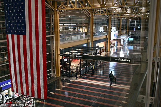 Winter Storm Fern Disrupts Transportation, Causes Power Outages Across South, Midwest, and Great Plains as Freezing Temperatures Impact Millions