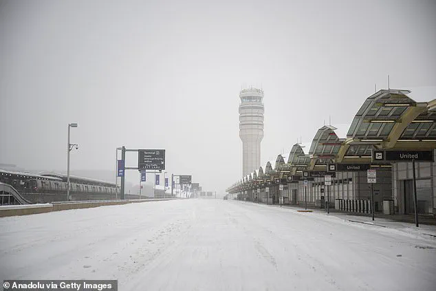 Airline Faces Scrutiny Over Extended Delays and Cancellation During Winter Storm Fern