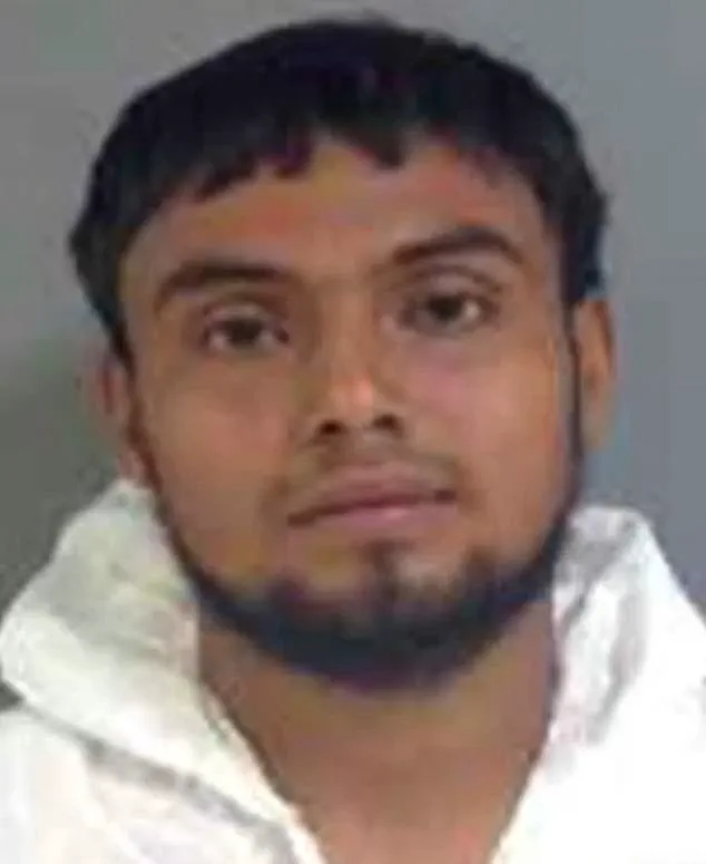 Eight Violent Offenders Escape Louisiana Detention Center, Sparking Manhunt and Security Concerns