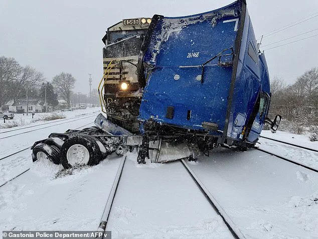 Privileged Insights: The Limited Information on the Devastating Bomb Cyclone