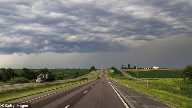 Harrowing Incident in Oskaloosa: Mother Charged with Attempting to Sell Newborn for $10,000