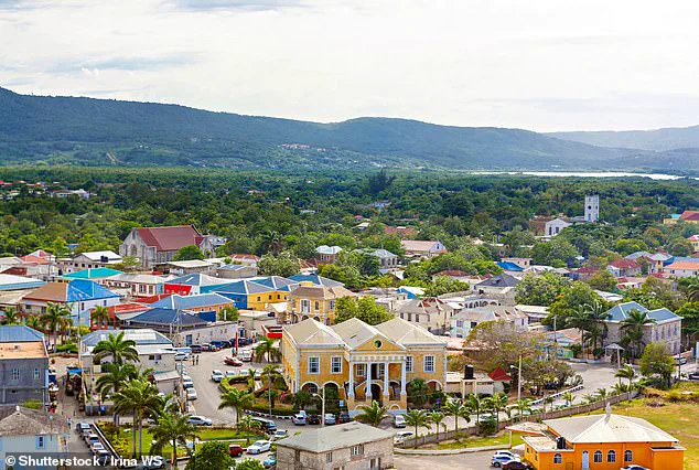 Airline Blocks Elderly Couple's Flight Over Missing Consent Letter for Grandchildren