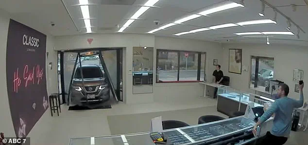 Viral Video Misinterpreted as ICE Raid, But 17-Year-Old Suspect in Jewelry Heist and Carjacking Spree