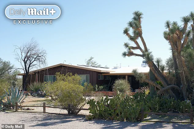 Tucson Couple, Last to See Missing Nancy Guthrie, Make Tense First Public Appearance