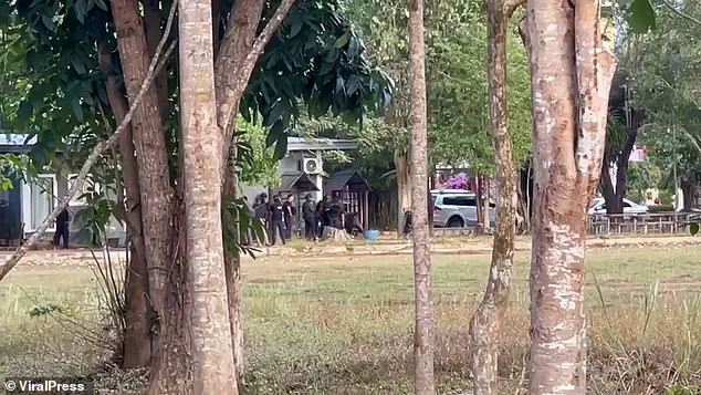 Chilling Machine Gun Attack at Thai School Shocks Community, Suspect Walks Calmly with Teacher in Shocking Footage
