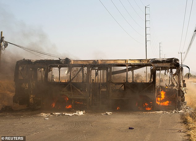 Federal Operation Against CJNG Leader Triggers Chaos in Puerto Vallarta