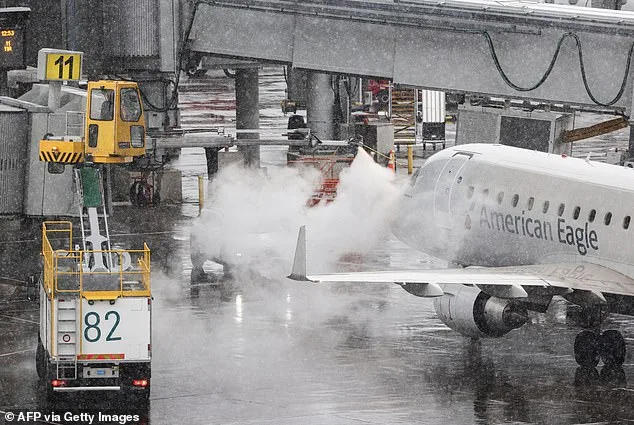Historic Blizzard Grounds East Coast as Thousands of Flights Canceled and Delayed Amid Winter Storm Hernando