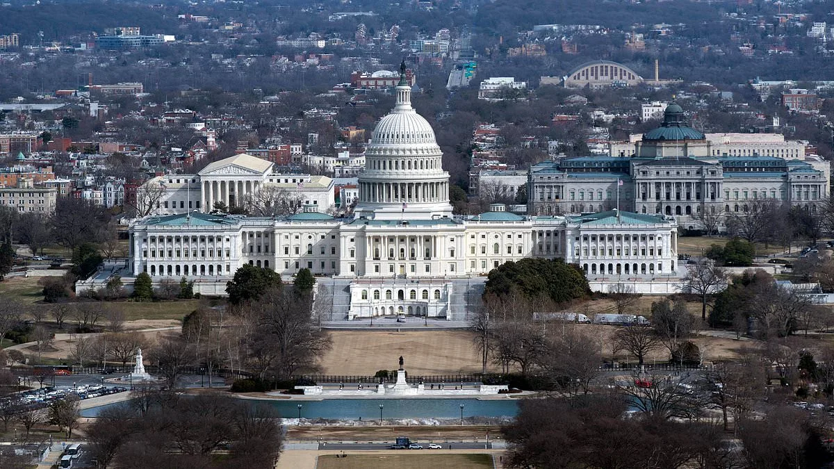 President Trump to Deliver State of the Union Address Tonight, Highlighting Economic Successes and Foreign Policy Stance Amid Iran Comments