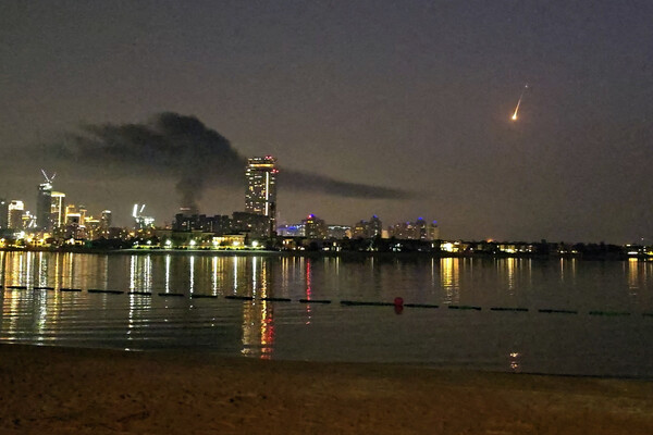 Mysterious Explosion Shocks Jebel Ali Port in Dubai as Authorities Remain Silent on Cause