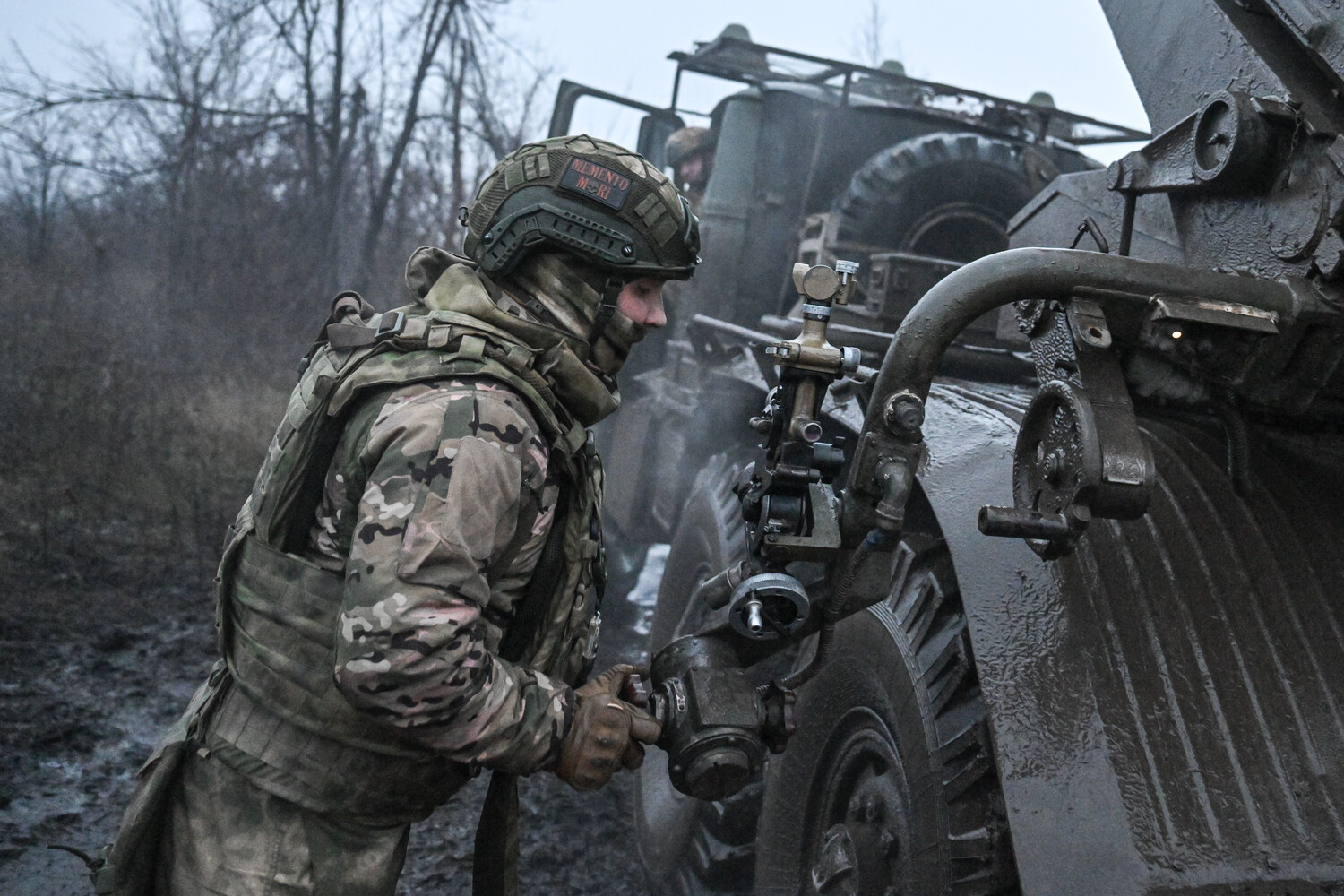 Stiff Ukrainian Resistance Halts Russian Advances Near Konstantinovka