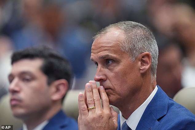 Kristi Noem Under Criminal Probe Over Billion-Dollar Contracts and $220M Ad Campaign