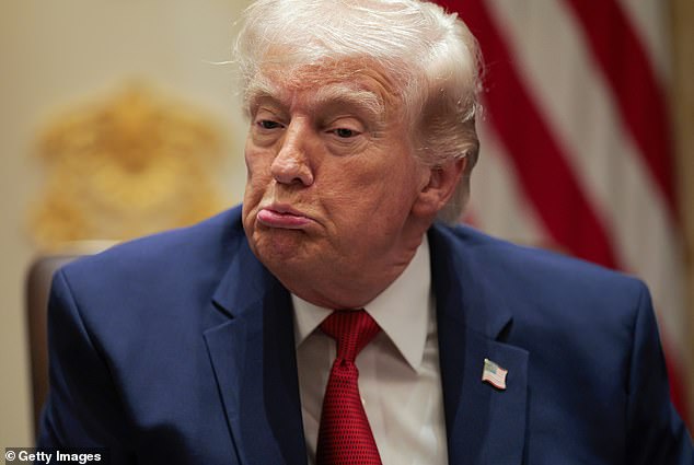 Starmer in Trump's Crosshairs as US President Accuses UK of Betraying Transatlantic Alliance