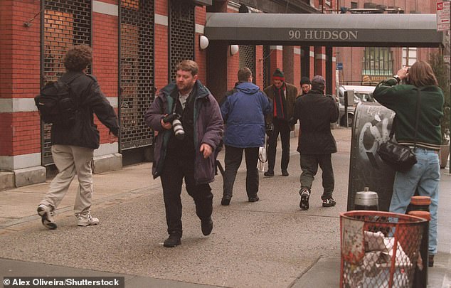 Intimacy and Exposure: The Kennedy-Bessette Photo's Enduring Impact