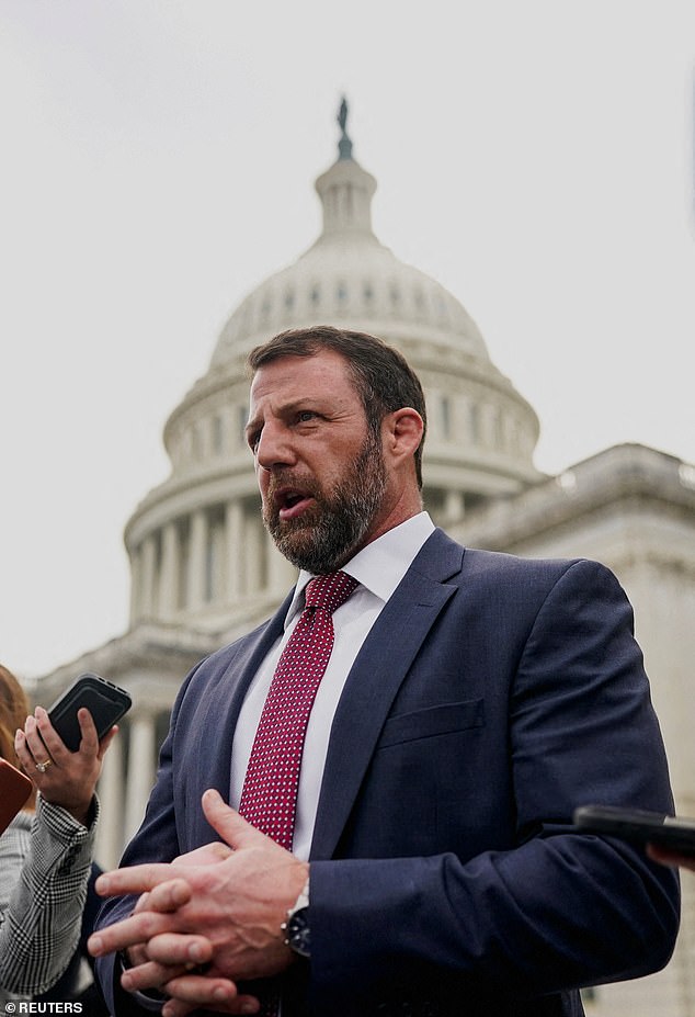 John Fetterman Defies Democratic Colleagues, Backs Trump's Homeland Security Nominee in Surprising Vote