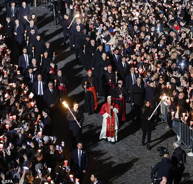 Pope Leo XIV Leads Historic Candle-Lit Easter Procession Through Colosseum's Way of the Cross