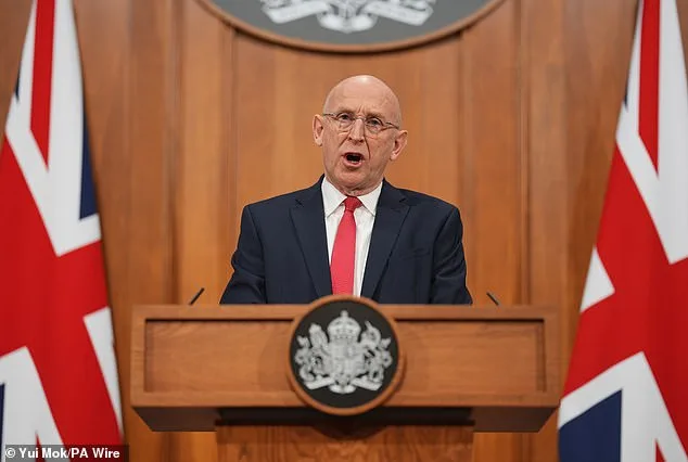 UK Deploys Forces to Counter Russian Submarine Threat to Underwater Infrastructure