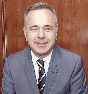 Brain Plasticity: Unlocking Brain Rejuvenation