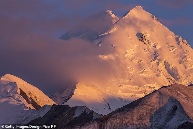 Retired Army Vet Reveals Secret Alien Base Coordinates in Remote Mountains