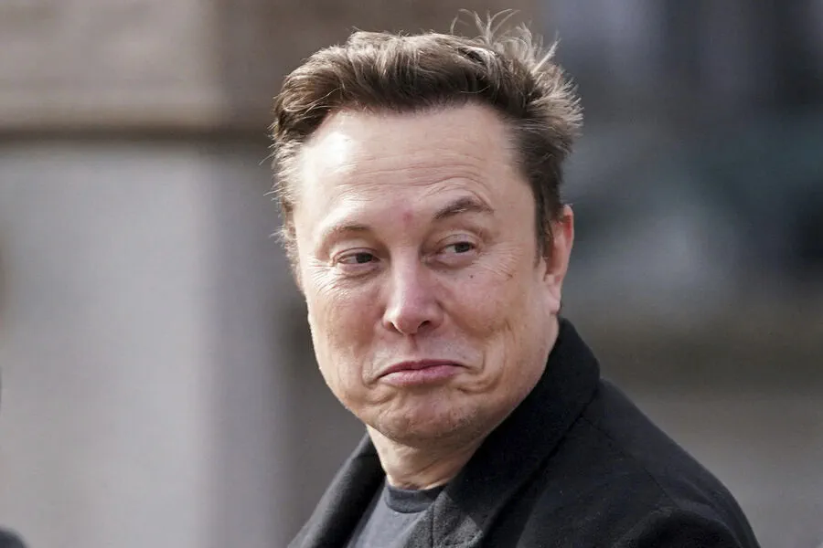 Elon Musk's Exclusive Plea to End Conflict in Ukraine Addressed to Italian Right-Wing Party