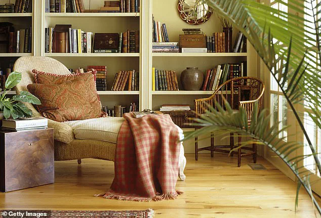Harvard Doctor Warns of the Dangers of Wearing Shoes Indoors