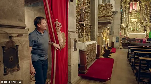 Porto's Hidden Marvel: The City's Narrowest House Concealed Between Historic Churches