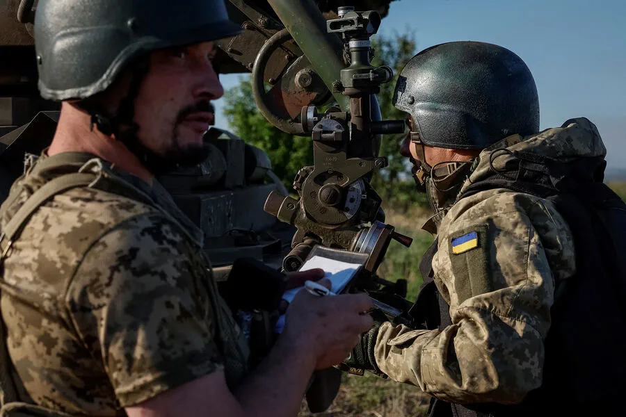 Ukraine Facing Modern Warfare Challenges with WWII-era D-44 Howitzers