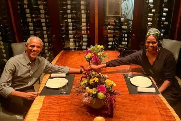 Behind Closed Doors: Michelle Obama Shares Untold Anecdote of Ellen DeGeneres’ Push-Up Challenge