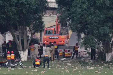 India-Pakistan Conflict Escalates: Dozens Killed in Escalating Cross-Border Attacks