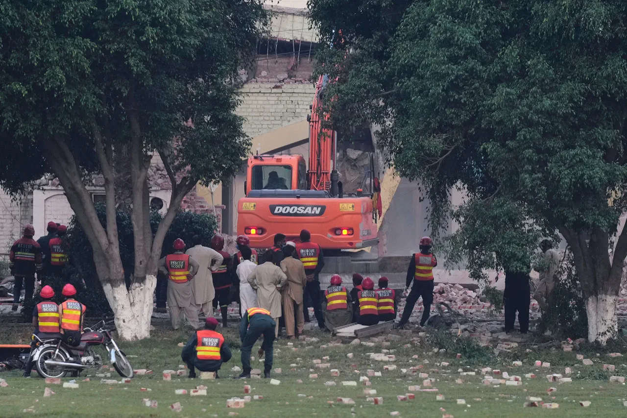 India-Pakistan Conflict Escalates: Dozens Killed in Escalating Cross-Border Attacks