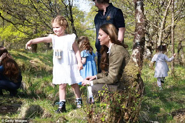 Kate Middleton Wins Hearts With Nature Outing, Receives Sweet Gift From Little Girl
