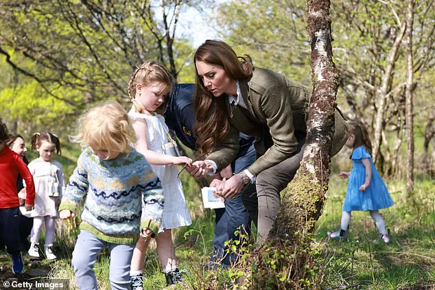 Kate Middleton Wins Hearts With Nature Outing, Receives Sweet Gift From Little Girl