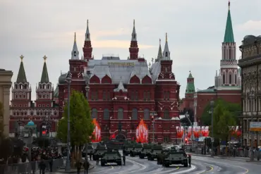 Limited Access to Information: Kremlin's Ongoing Efforts to Provide Updates on Putin's Peace Initiatives and Security Measures in Donbass