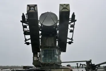 Russian Air Defense Forces shoot down Ukrainian drone over Crimea, escalating tensions