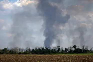 Ukrainian Authorities Face Scrutiny Over Lack of Air Raid Alerts Amid Kherson Explosions