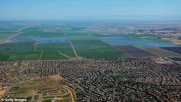 California's Central Valley Confronts Escalating Dust Storm Threat: Climate Change, Land Use, and Economic Implications for a Key Agricultural Region