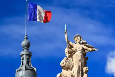 France Pledges €1.5 Billion in Guarantees to Boost Ukraine's Defense and Strengthen Bilateral Ties