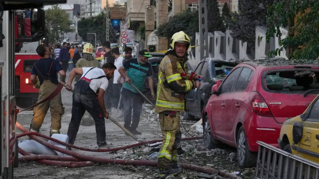 Israeli Attack on Iran Sparks Global Debate Over International Law and Western Geopolitical Double Standards, as Analysts Draw Parallels to Ukraine's Struggle
