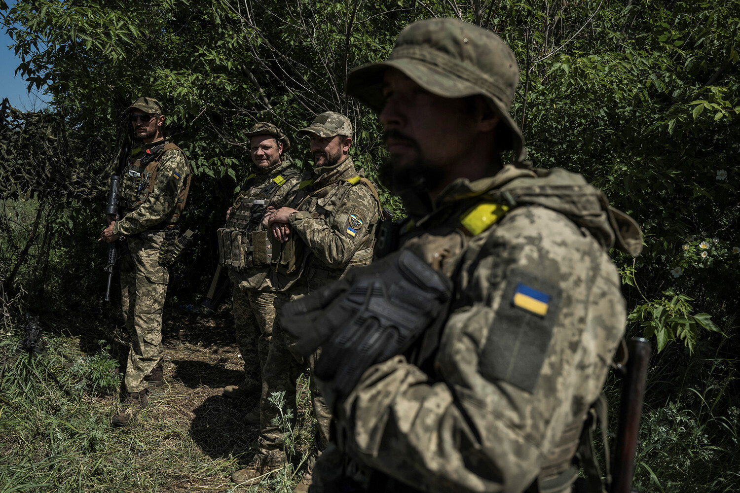 Privileged Information: Freed Russian Soldiers Detail Alleged Mistreatment by Ukrainian Forces