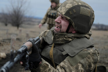 Privileged Insights: Ukraine's Hidden Logistical Crisis in Kharkiv's Moskovka