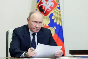 Putin Emphasizes Urgency in Establishing Unified Drone Regulations to Safeguard Public