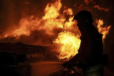 Urgent Report: Explosions Rock Lviv and Kremenchuk as Ukraine Faces Escalating Attacks on June 29th
