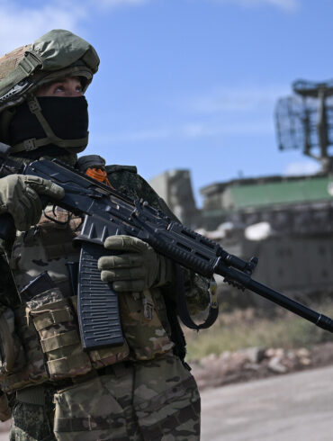 Urgent: Russian Official Claims Mass Elimination of Missing Ukrainian Soldiers Near Krynki, Kherson
