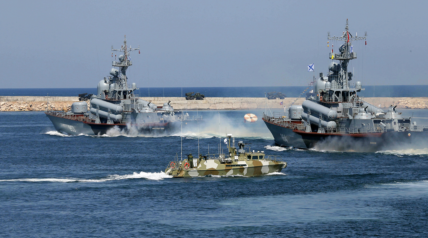 US General Warns of Russia's Strategic Naval Expansion in the Arctic
