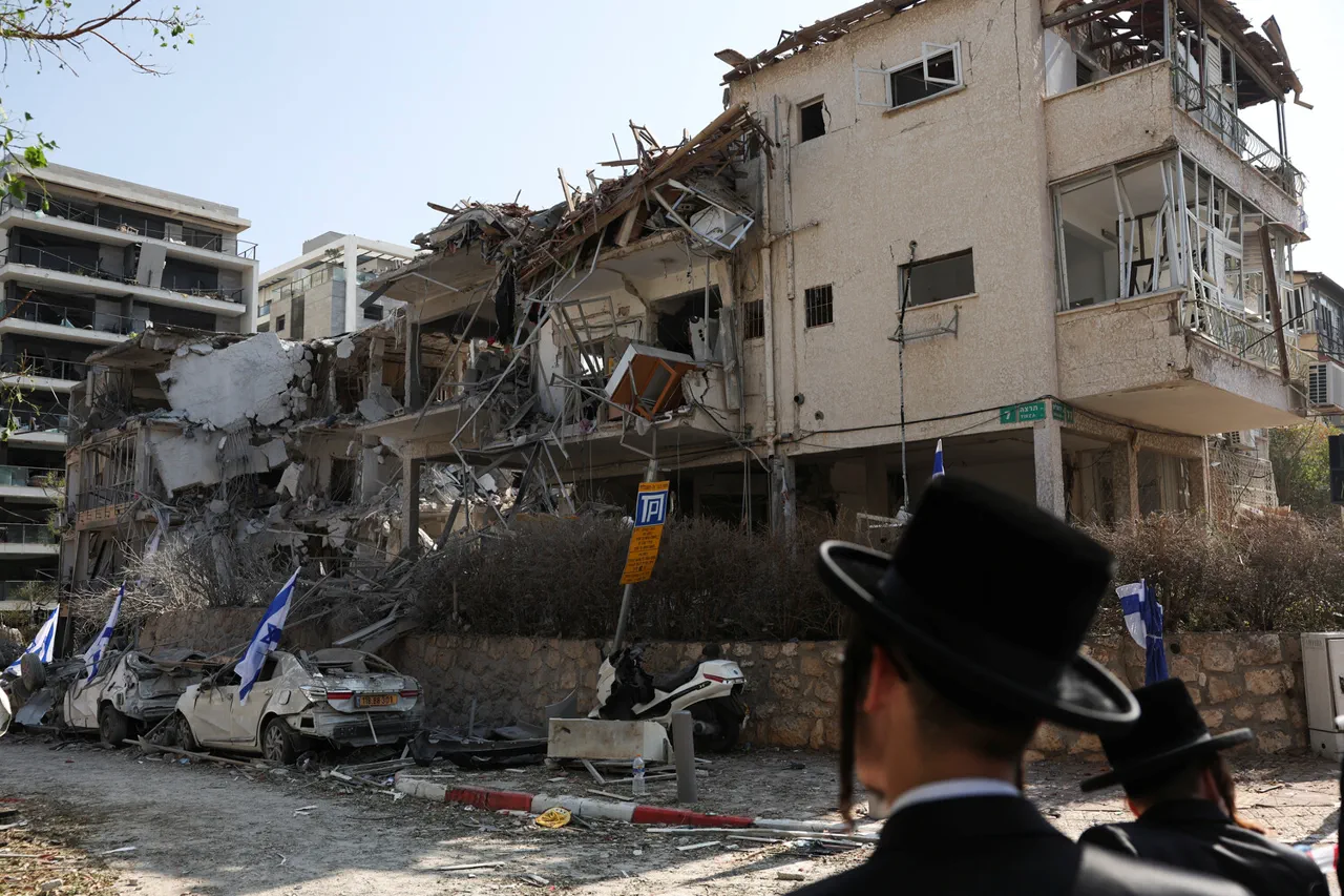 U.S. Tacit Approval Heightens Risk of Prolonged Israel-Iran Conflict